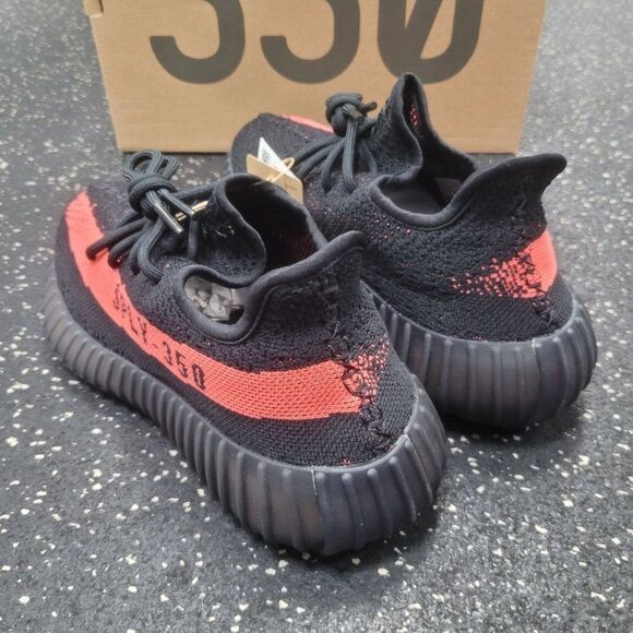 Adidas Yeezy 350 V2 Core Black Red Men's Size 5.5 BY9612 - Picture 4 of 8
